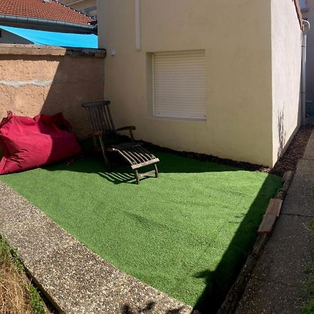Jolie, Cozy, Confortable Maison De Ville Au Calme A 5Min Du Centre De Verdun, Parking Devant La Maison Belleville-Sur-Meuse Zewnętrze zdjęcie